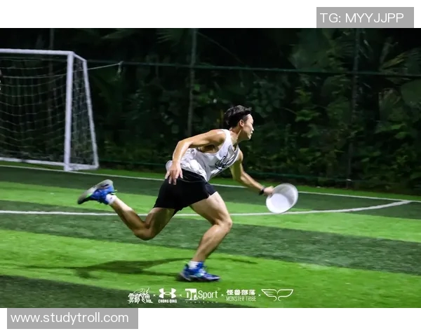 重庆飞盘队在世界滑板锦标赛中以51分稳居积分榜首位