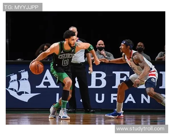 奇才与凯尔特人第六场激战回顾球迷热情高涨见证精彩瞬间